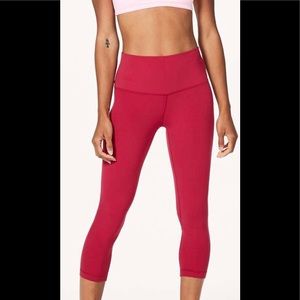 Lululemon Align crop